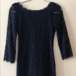 Preowned DVF navy lace dress